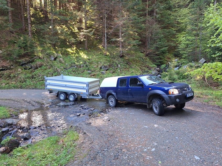 Holoubek HB2, Nissan Navara